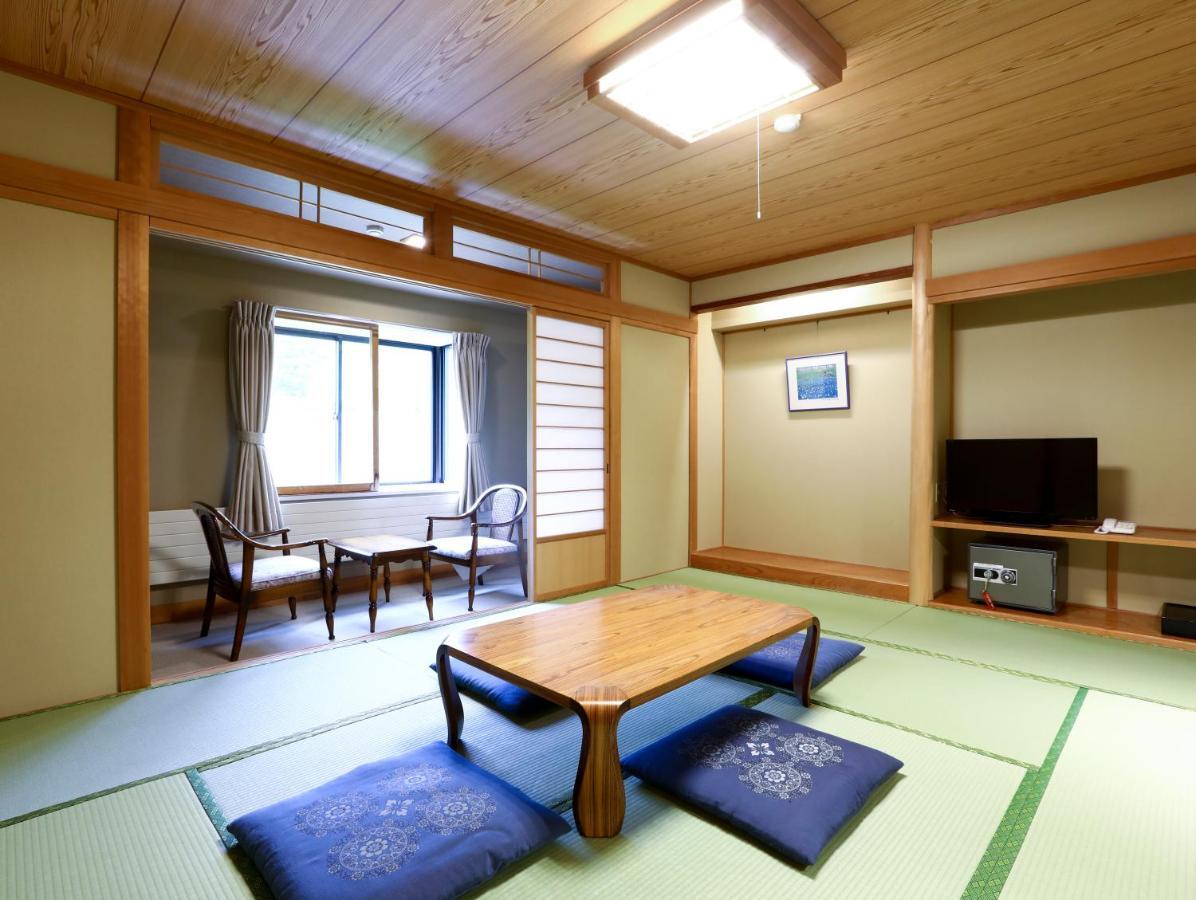 New Yokote Hotel Yamanouchi  Bagian luar foto